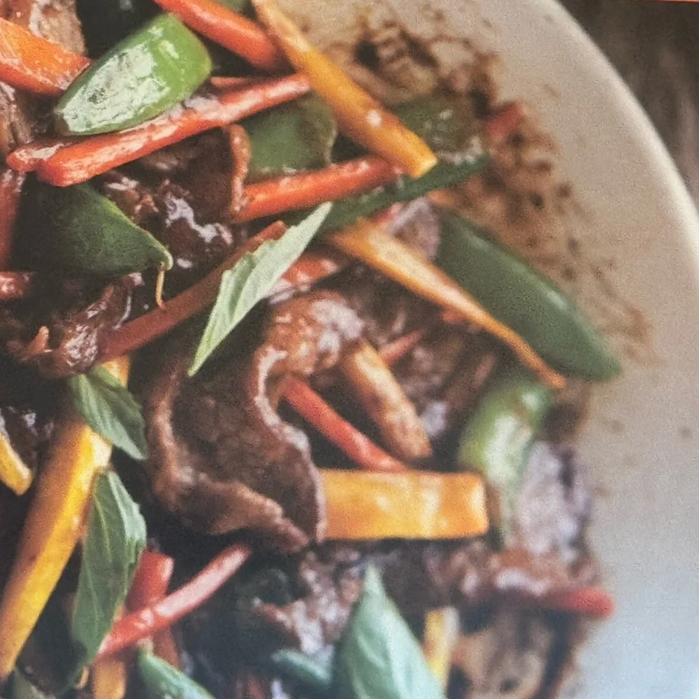 Williams Sonoma One Pot of the Day Cookbook - Black and Orange Cover - Picture 3 of 9